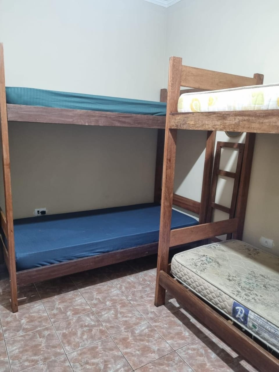 Bed, Bedroom, bunk bed