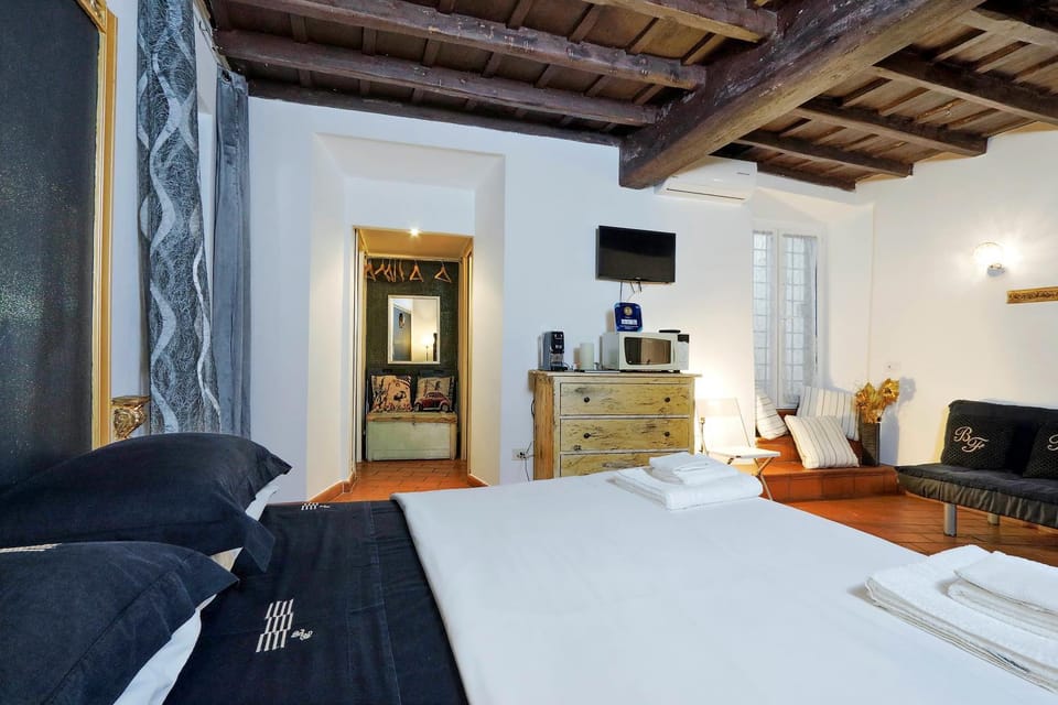 3Chic Maison Colosseo Apartment in Rome