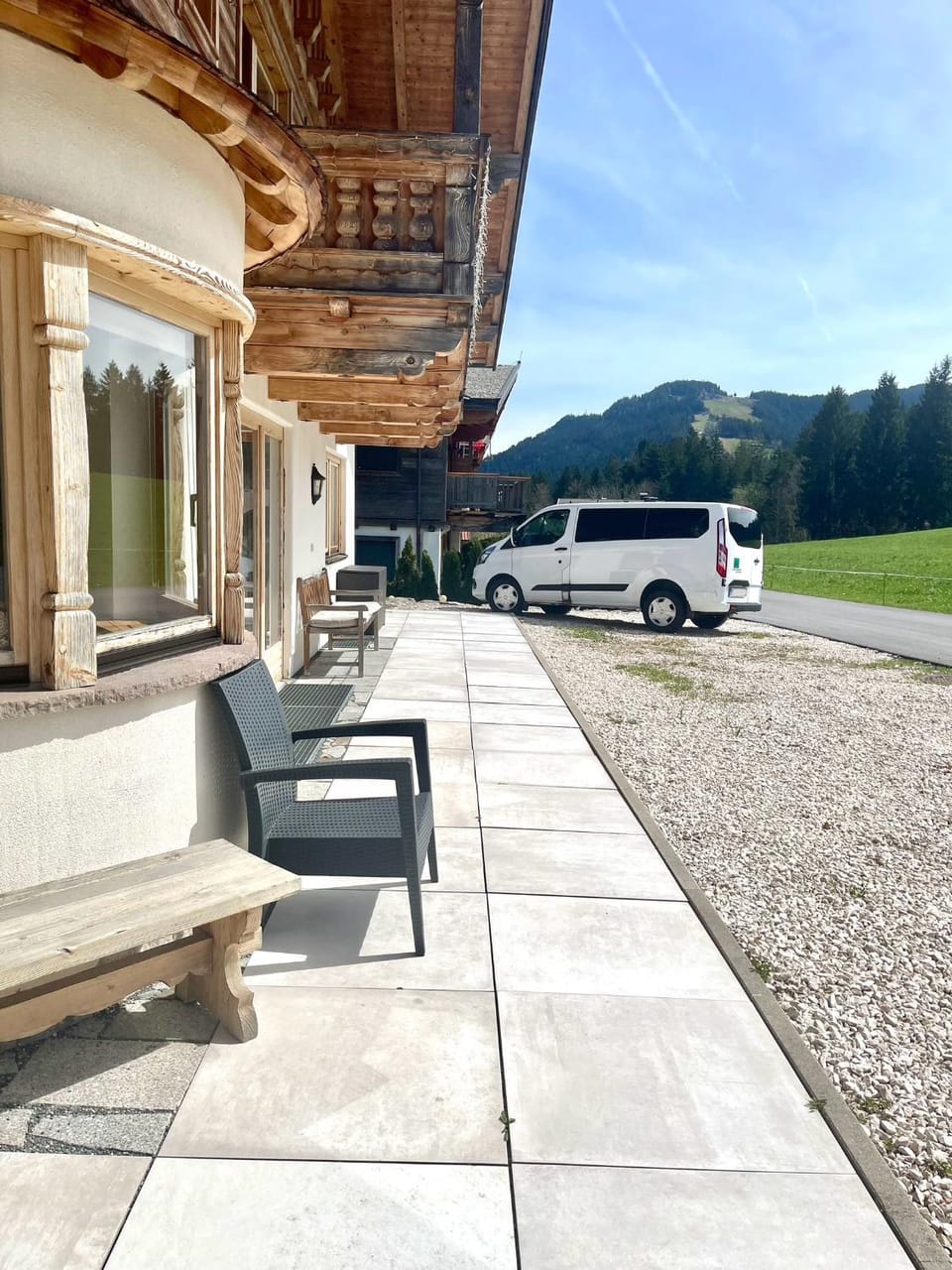 Property building, Day, Natural landscape, Mountain view, Parking