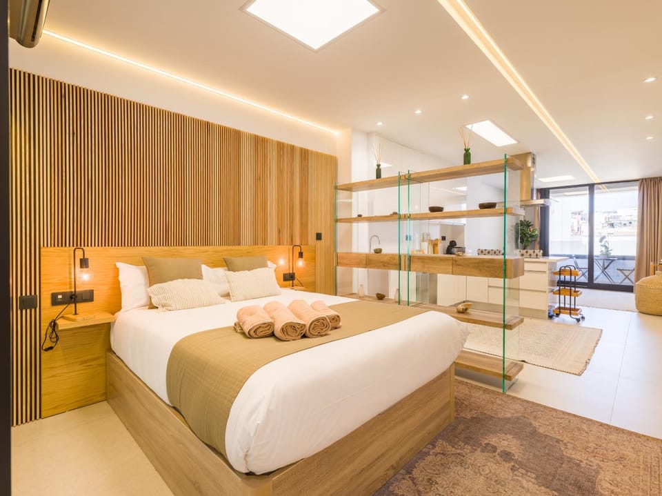 Bed, Bedroom