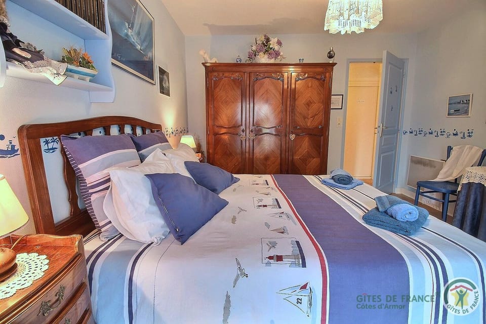 La ville es colins Bed and Breakfast in Brittany