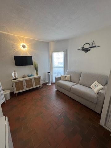 Studio Saint-Cyprien Port Apartment in Saint-Cyprien