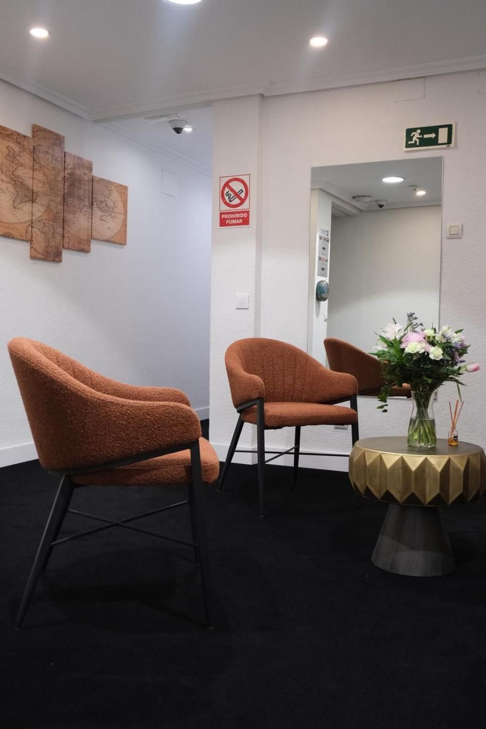 Seating area