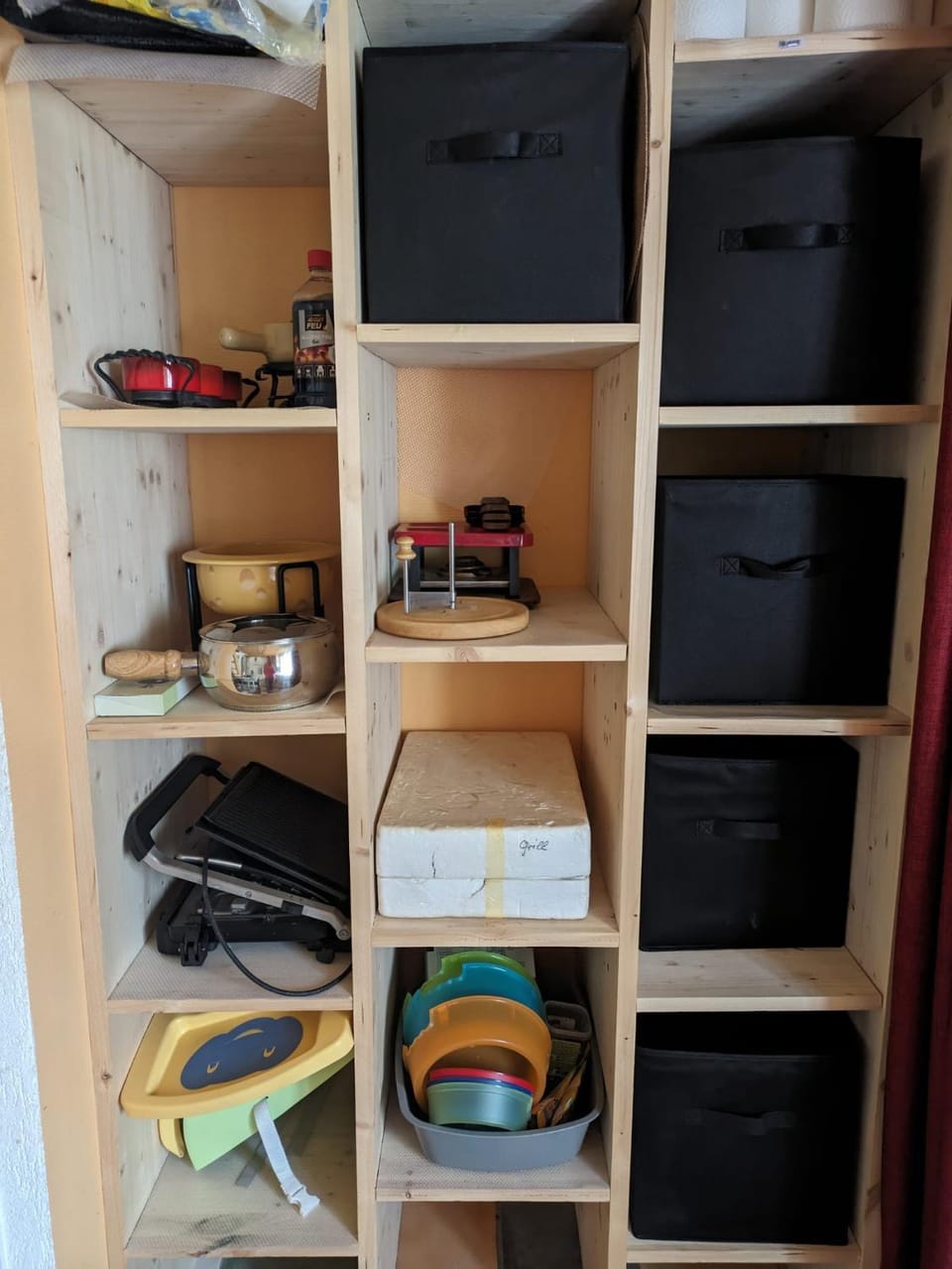 wardrobe