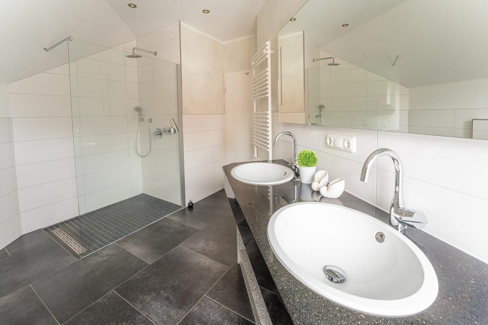 Haus Rieke Bordumer Str 13A, 105qm House in Friesland