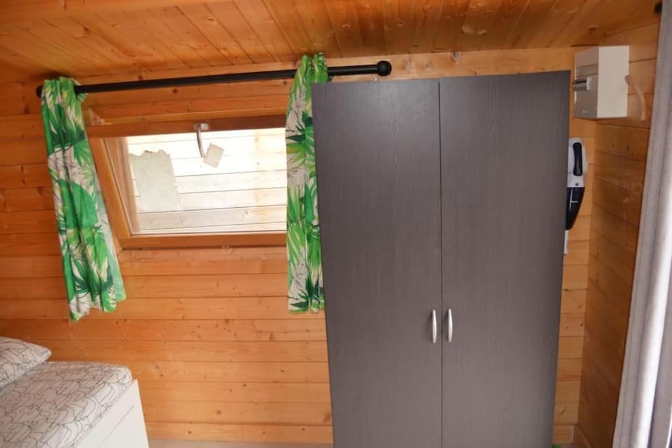 La cabane de Robinson à 500m de la plage Apartment in Lacanau