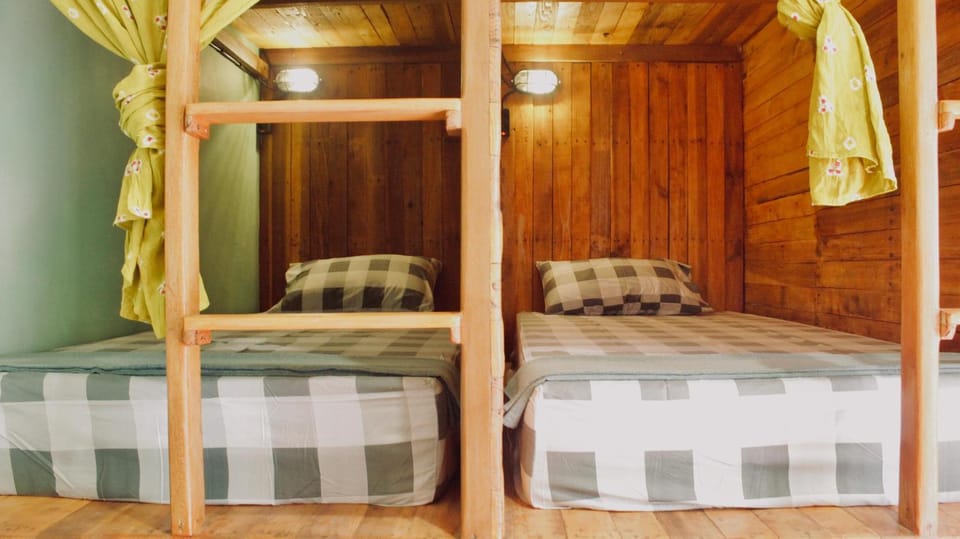 Bed, Bedroom, bunk bed