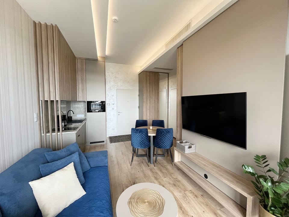 TV and multimedia, Seating area