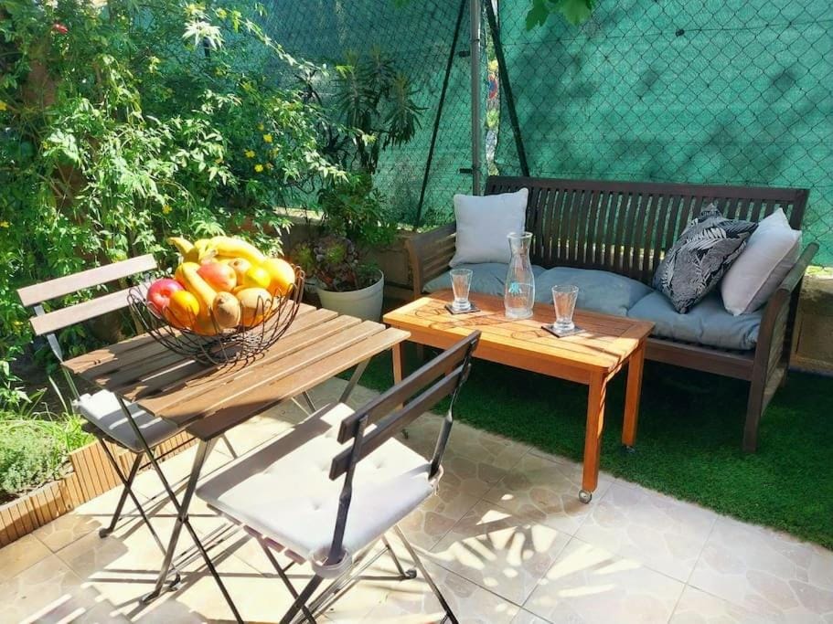 Patio, Spring, Day, Garden, Balcony/Terrace, Living room, Dining area, Garden view