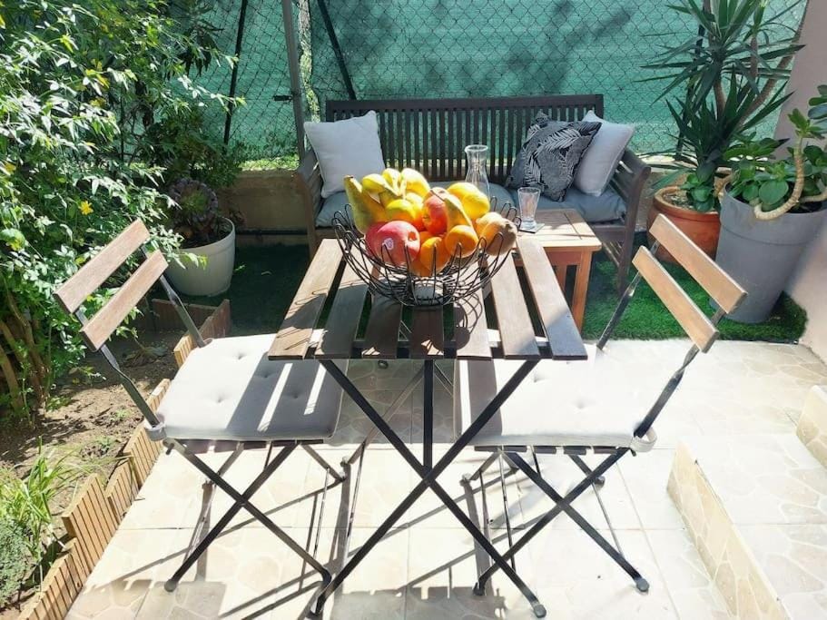 Patio, Spring, Garden, View (from property/room), Balcony/Terrace, Living room, Dining area, Garden view