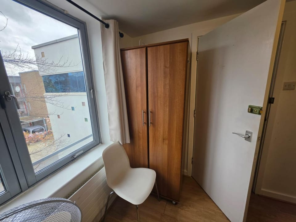 Newbury Apartment in London Borough of Southwark