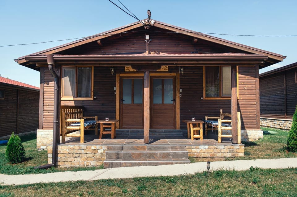 Property building, Day