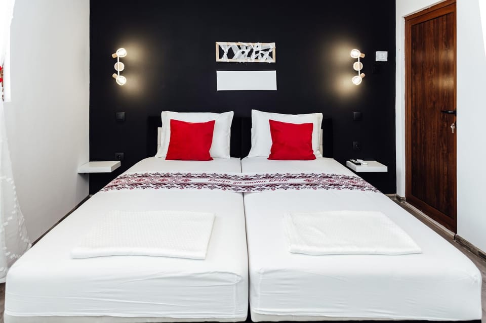 Bed, Photo of the whole room