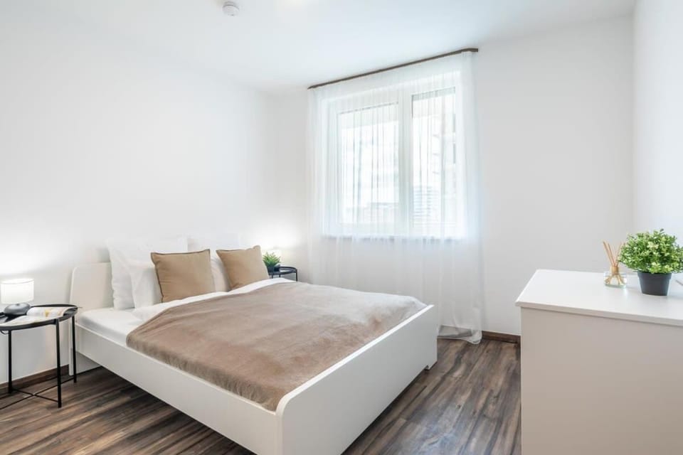 Balcony - Easy Parking - Comfy Home Apartment in Budapest