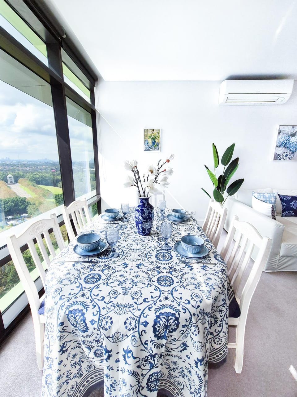Hamptons Style 2BR & kid room w view in Olympic Park Apartment in Sydney