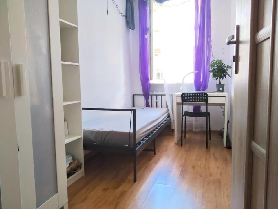 Bed, Photo of the whole room, Bedroom, hair dresser, wardrobe