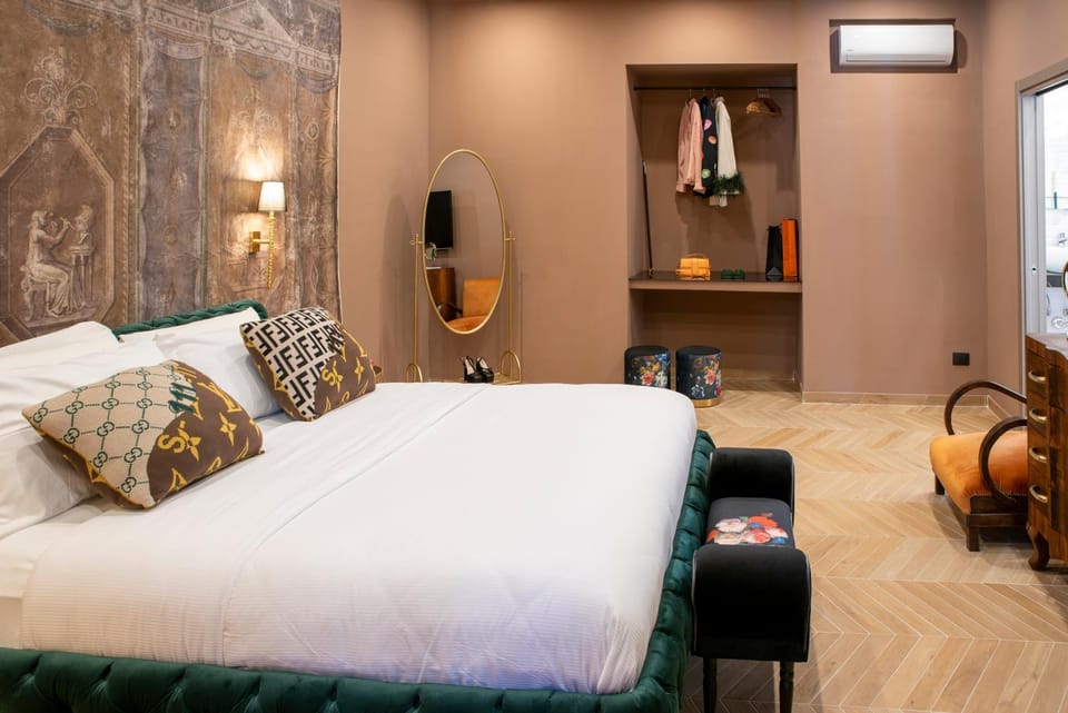 Stile Raro Suite Bed and Breakfast in Caserta