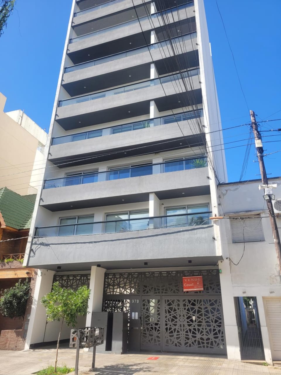 Property building, Facade/entrance