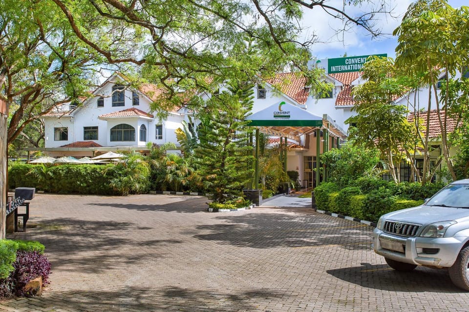 Restaurant/places to eat, Facade/entrance, Day, Banquet/Function facilities