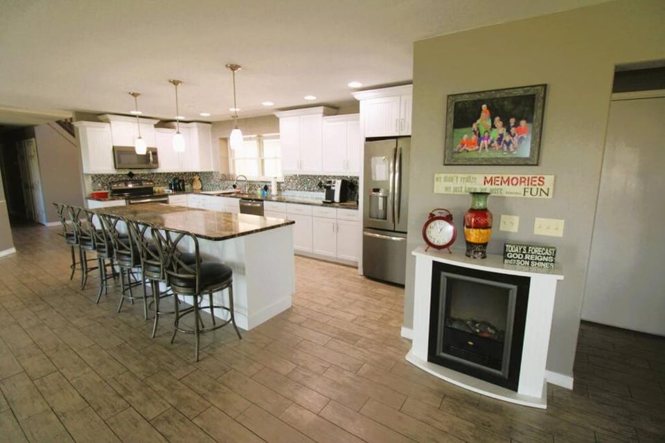 Hummingbird Hideaway House in Branson