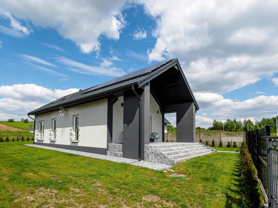 Property building, Garden view