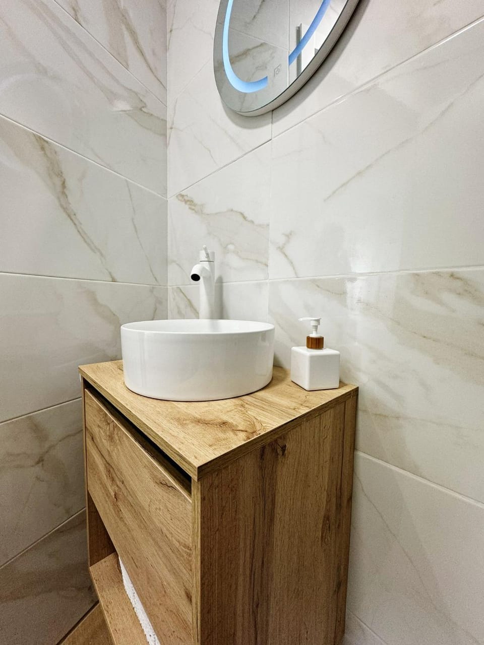 PENSION MYD La Vega Bed and Breakfast in Oviedo