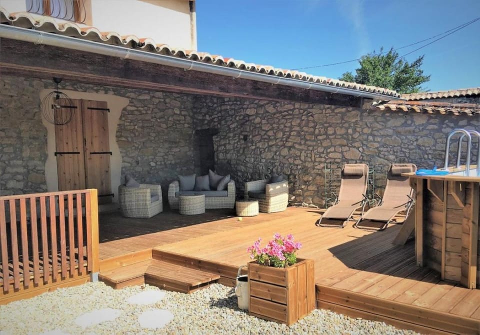 Patio, Living room, sunbed