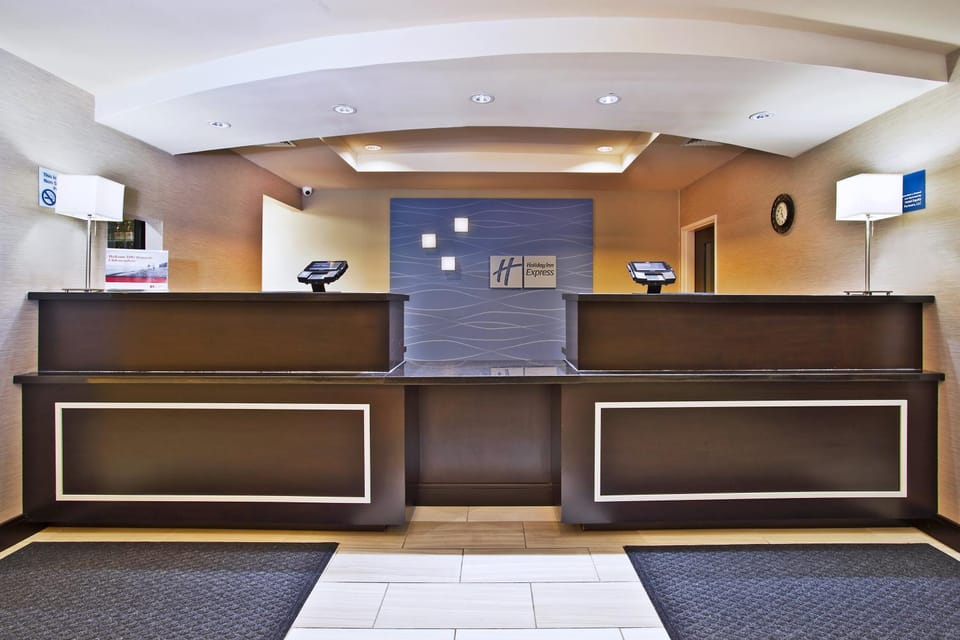 Property building, Lobby or reception