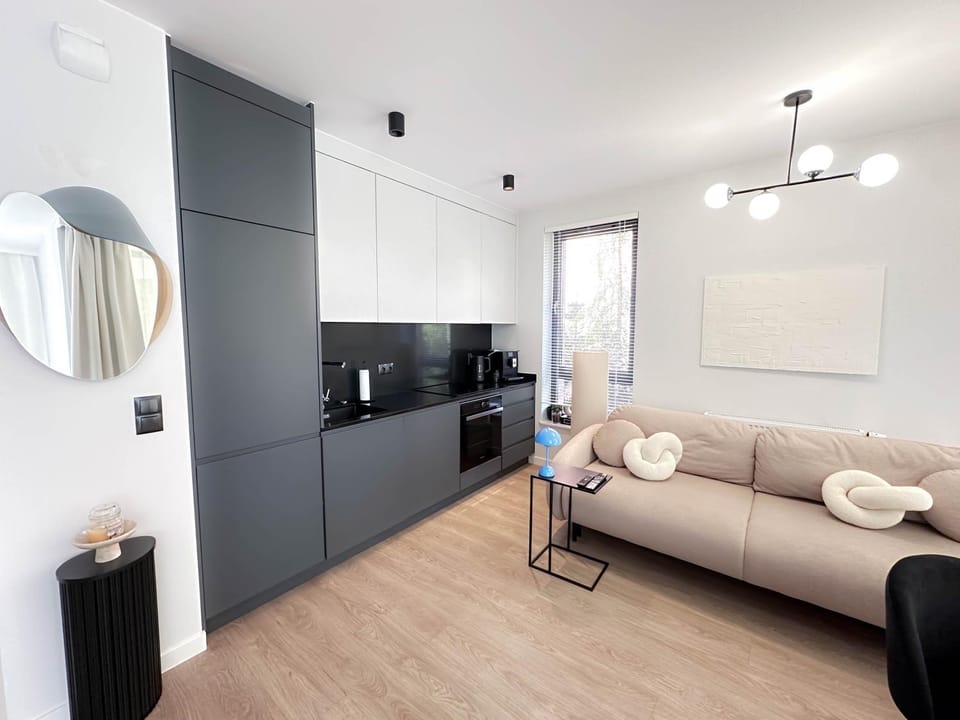 Kitchen or kitchenette, oven, stove