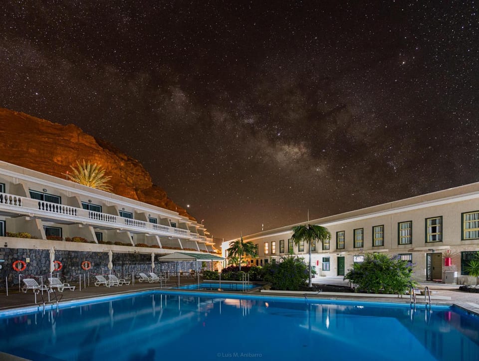 Property building, Night, Activities, On site, Mountain view, Pool view, Swimming pool