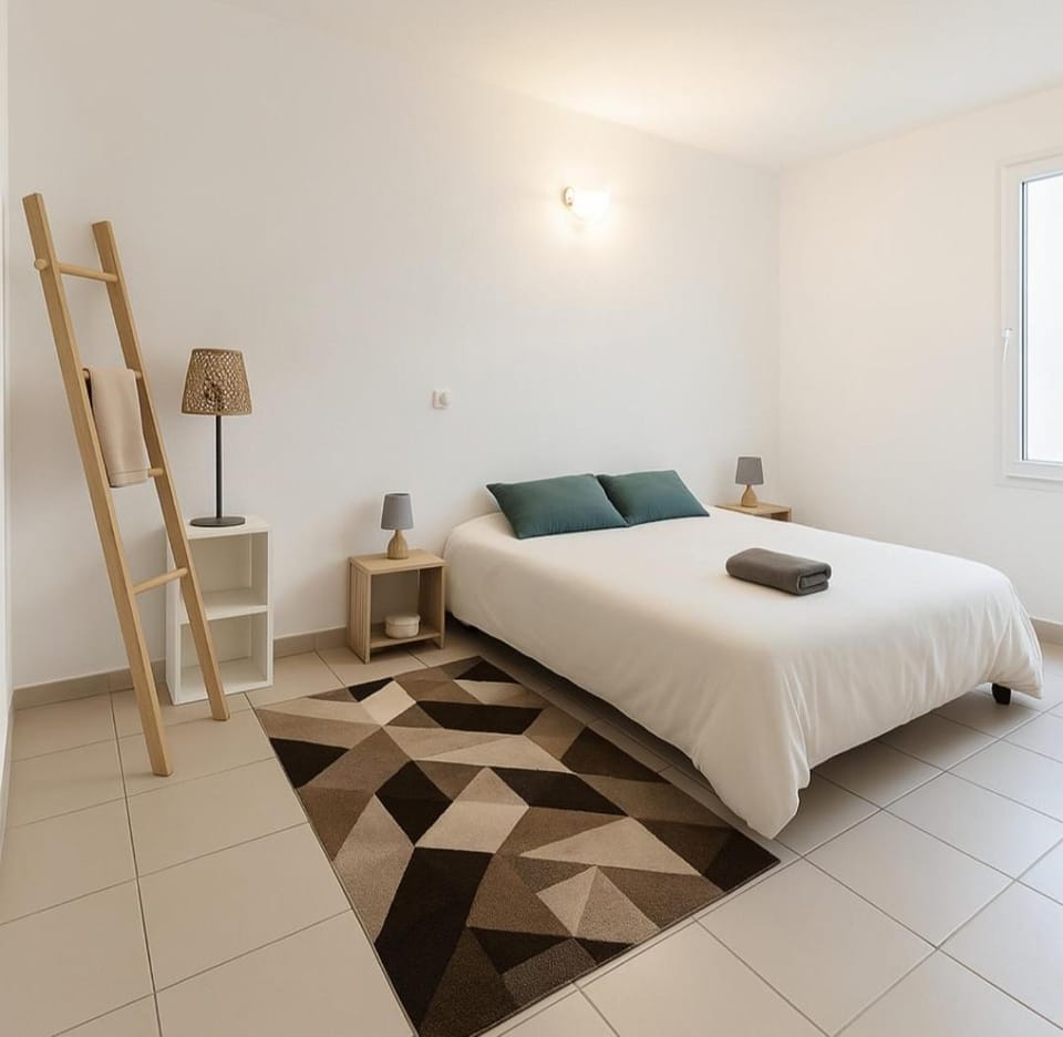 Appartement 2 chambres avec terrasse & parking gratuit Centre Malaucène, Mont Ventoux Apartment in Malaucène