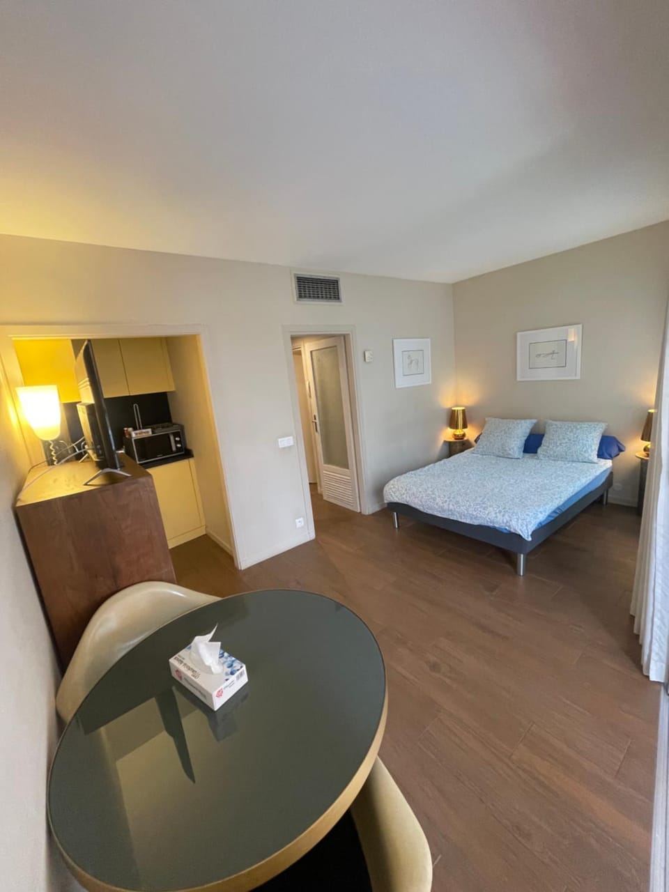 Royal lux promenade des anglais Apartment in Nice