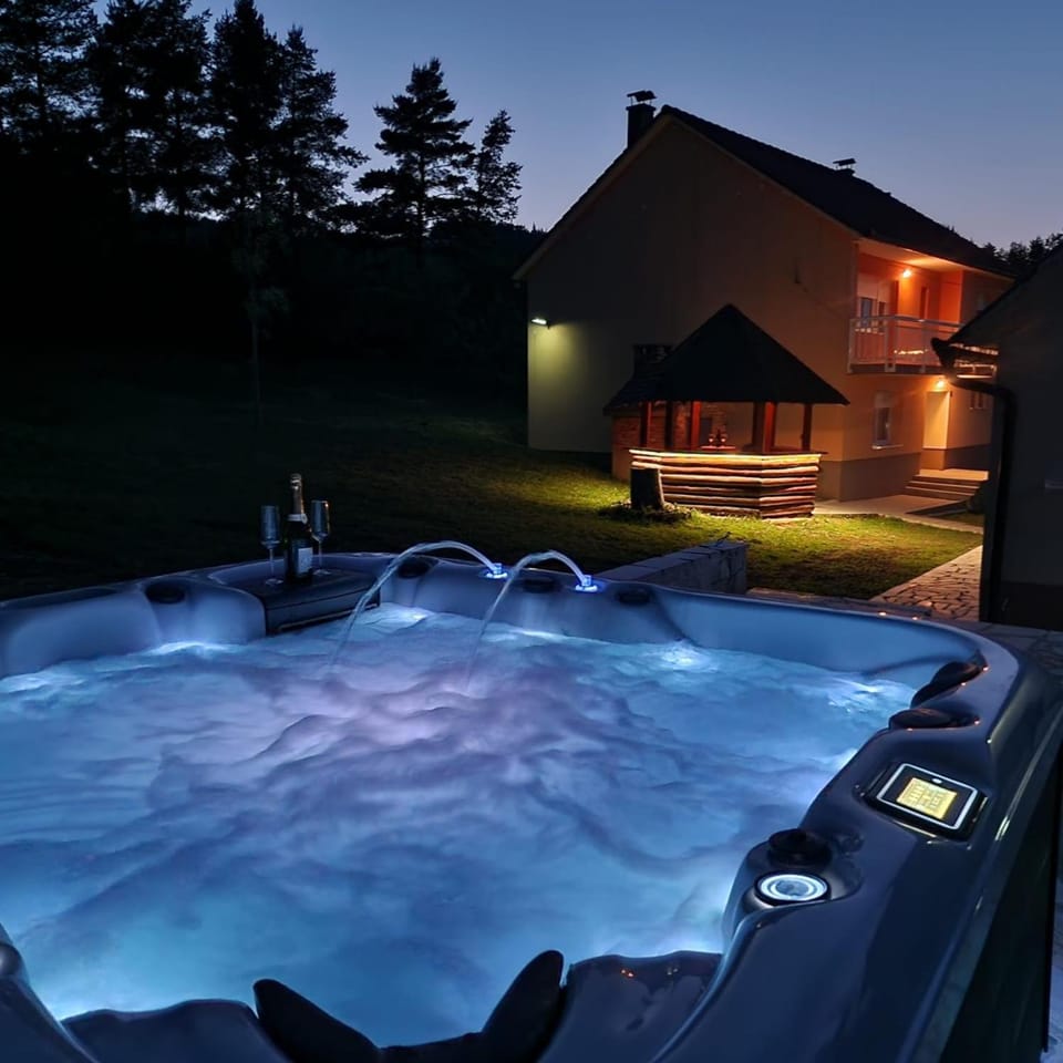 Night, Natural landscape, Hot Tub
