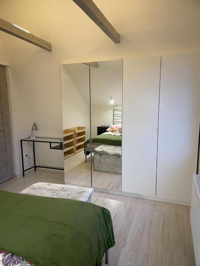 Bed, Bedroom, wardrobe