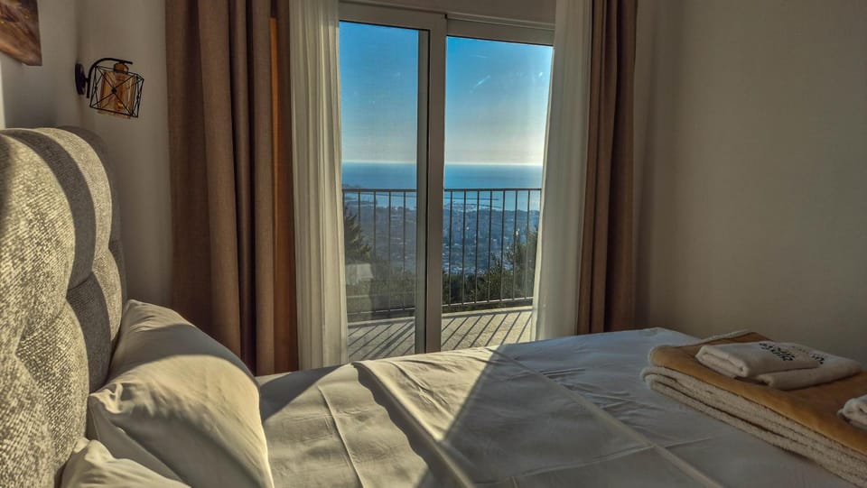 Olive Grove Luxury with private POOL Apartment in Montenegro