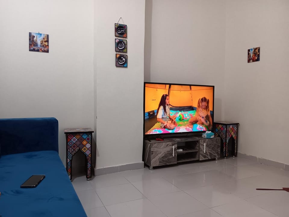 Communal lounge/ TV room, TV and multimedia