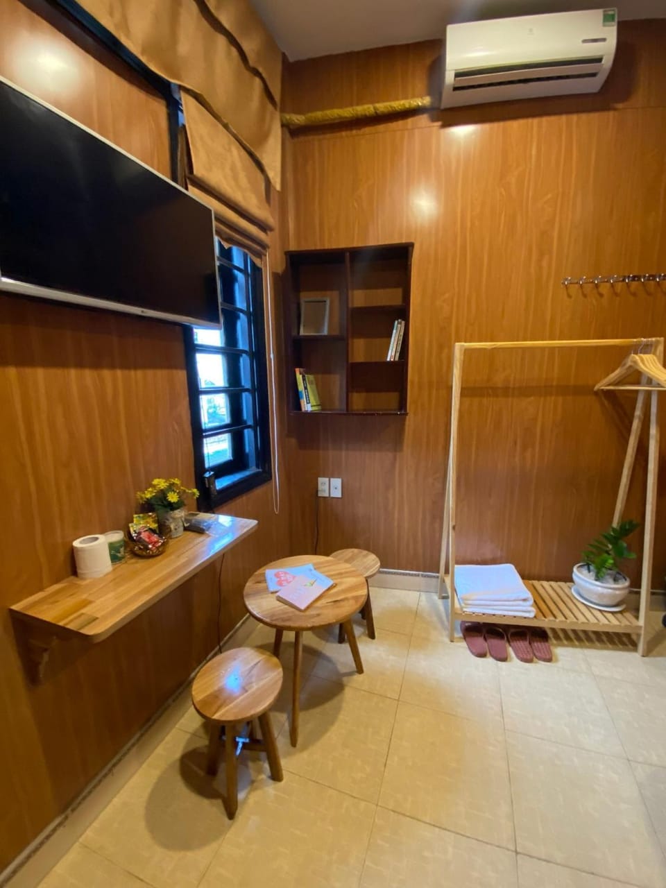 Hue Happy Homestay Vacation rental in Laos