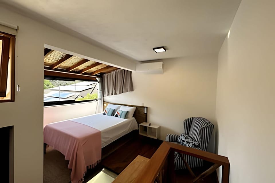 Vila Saíra, chalé Rosa, 50m da praia Apartment in Ilhabela