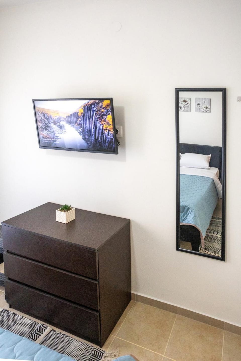 TV and multimedia, Bedroom