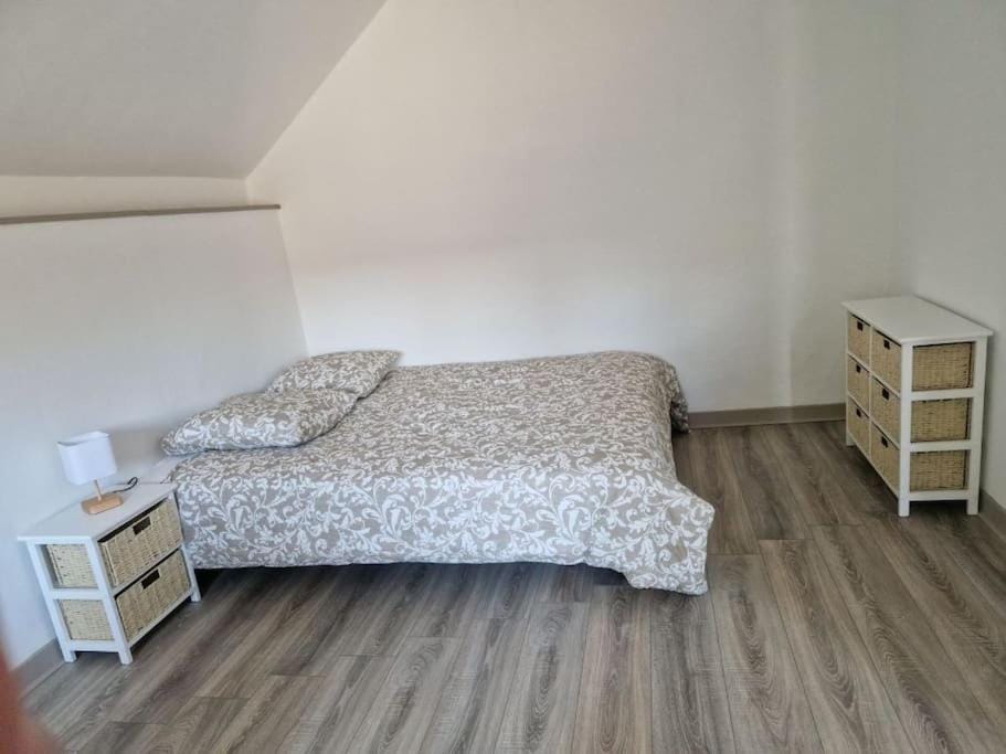 Appartement au milieu des vignes Apartment in Centre-Val de Loire