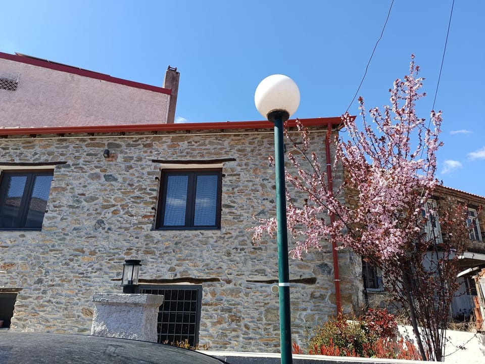 Casa Lehovo House in Greece