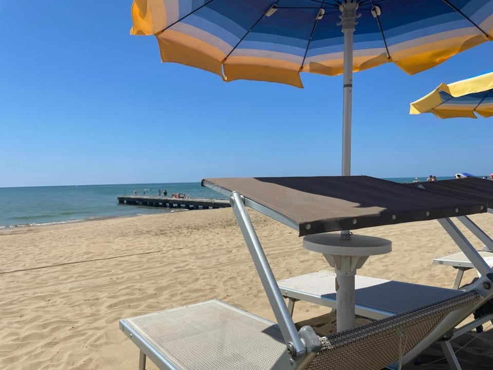 Beach, Sea view, sunbed