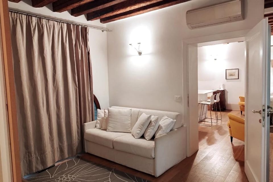 Miracoli Apartment in Venice