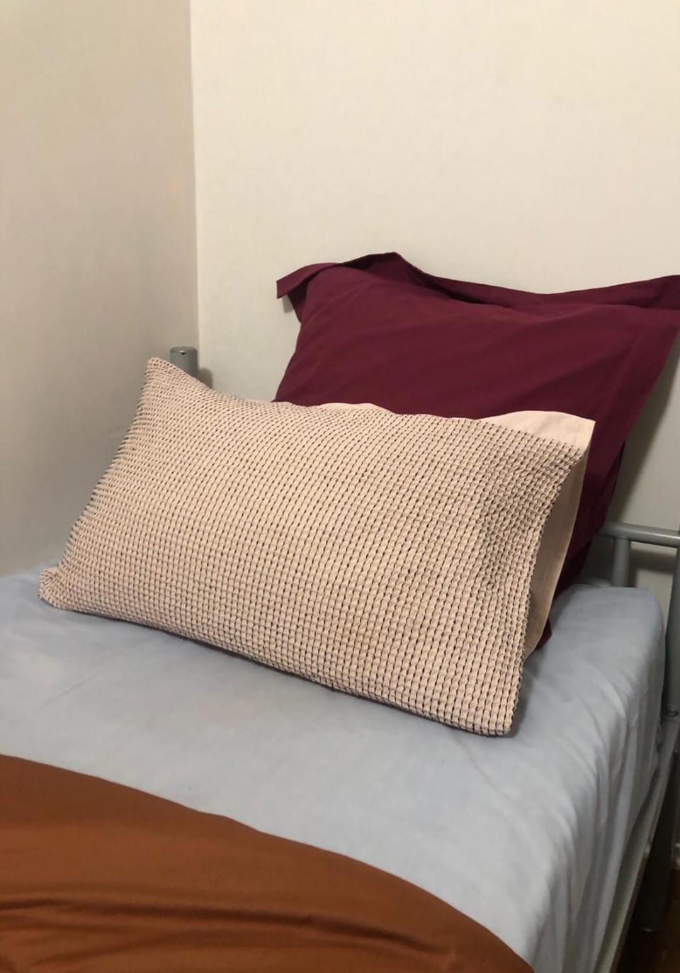 Small single room Vacation rental in Île-de-France