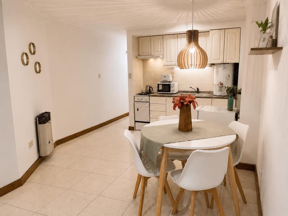 Mendoza Suites 9 -parking privado opcional- Apartment in Mendoza