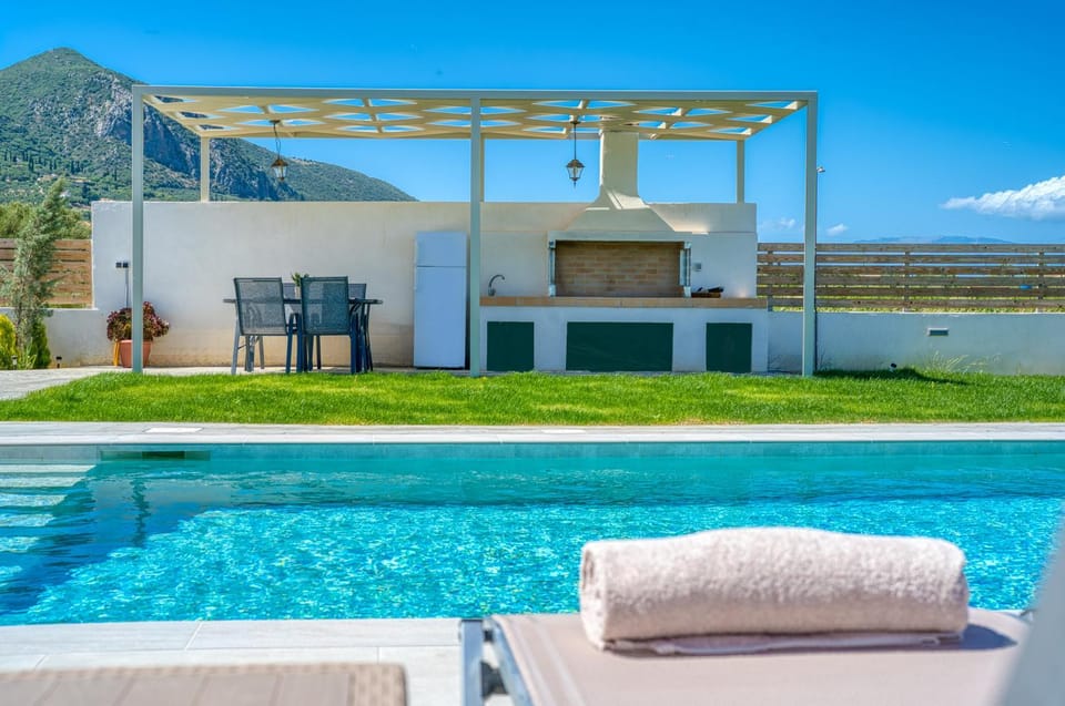 Villa La Luna Villa in Zakynthos, Greece