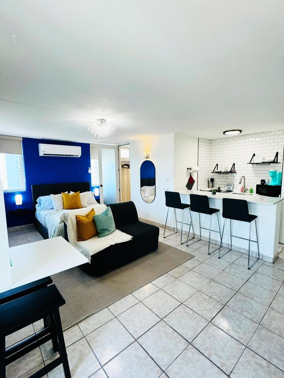 Condado Oasis on Ashford ave: OceanView and Pool Apartment in San Juan