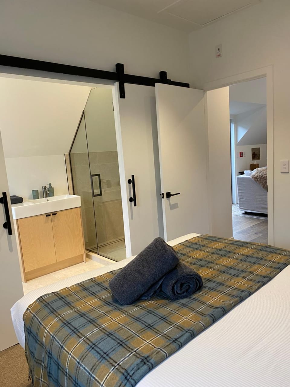 Bathroom, Bedroom