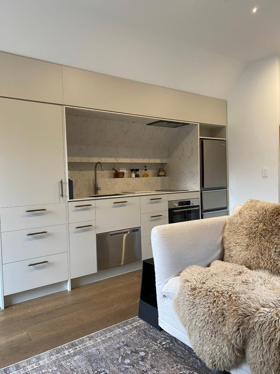 Kitchen or kitchenette, Seating area