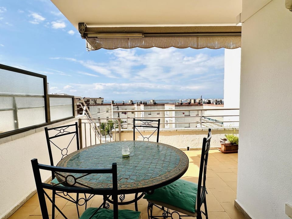 Apartamento Tranquilo con Aire Acondicionado y Parking - ES-258-139 Apartment in Roses
